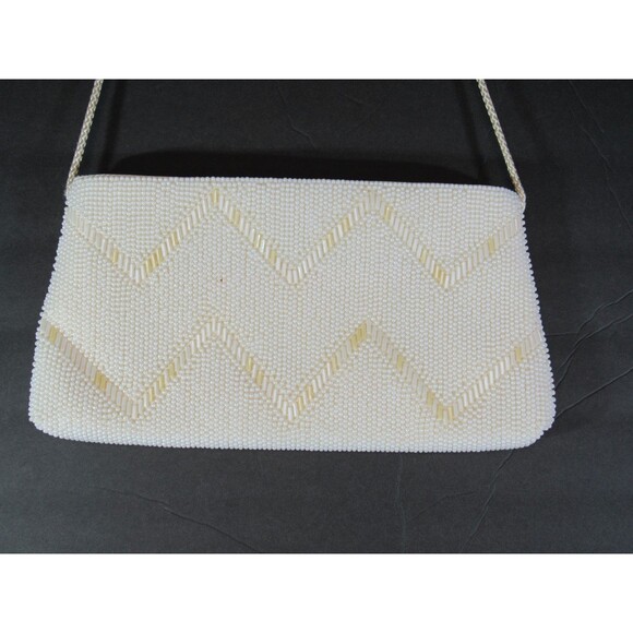 Vintage Cream 1970s Beaded Clutch Handbag Purse Chevron Zigzag Shoulder Bag - Picture 2 of 10